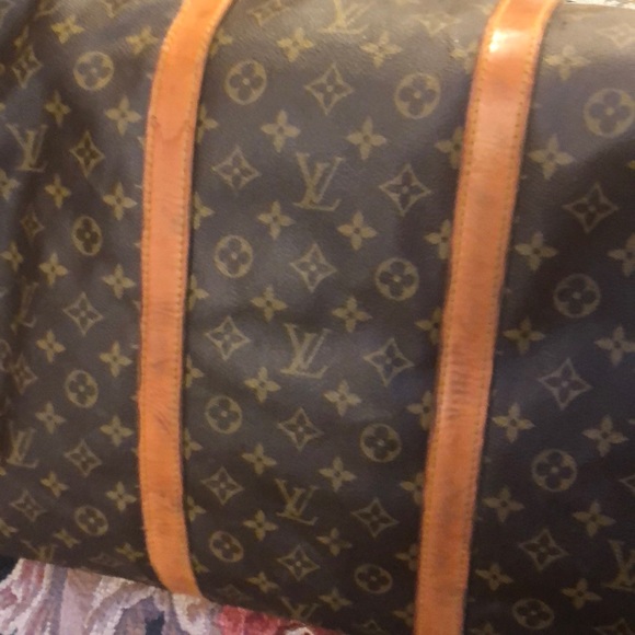 LOUIS VUITTON EUC LARGE TRAVEL BAG WITH STRAP - Picture 5 of 8